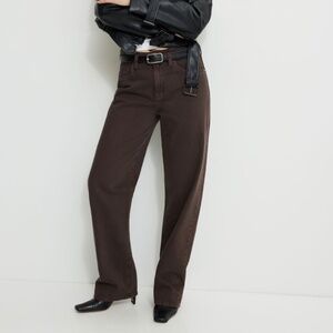 NWT Dynamite Mika Mid Rise Relaxed Straight Leg Jeans - Brown - Sz 29